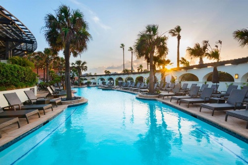 Grand Galvez Resort, Autograph Collection image 31